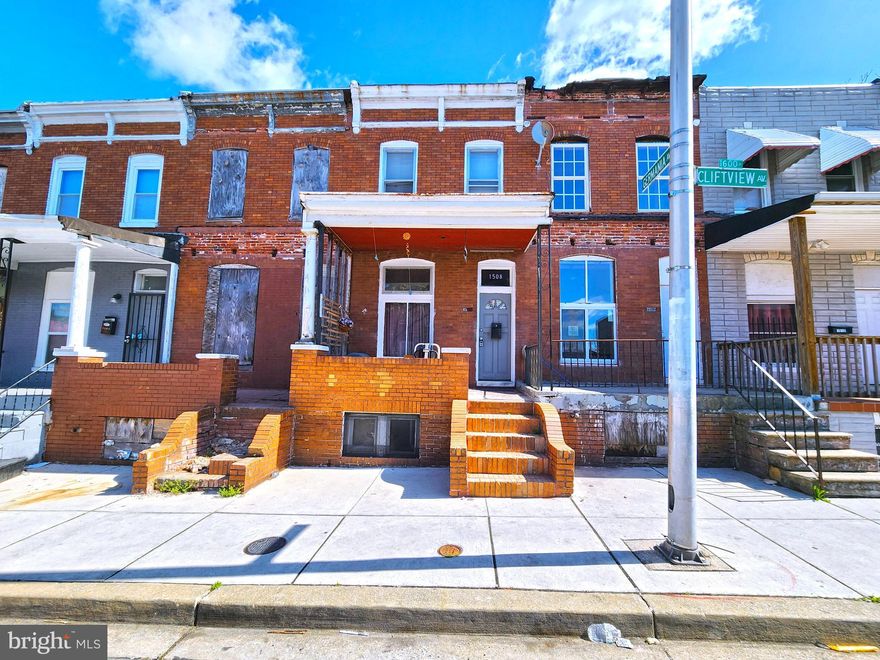 ONLINE AUCTION: Bidding begins 4/21/2025 @ 10:00 AM. Bidding ends 4/23/2025 @ 7:10 PM. List Price is Suggested Opening Bid. Deposit: $5,000. 2 Story Townhouse located in the Darley Park area. JUST MINUTES to Clifton Park Golf Course. Easy access to major traffic artery Harford Rd.