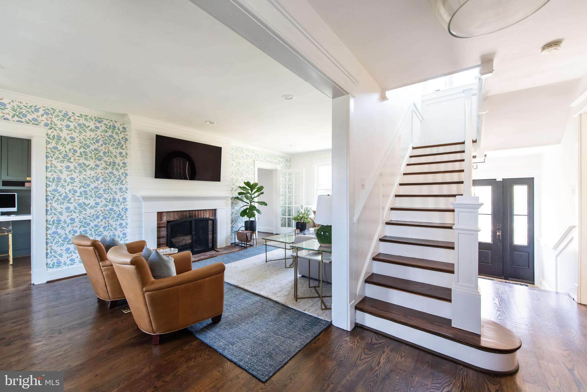 ROSEMONT - Residential