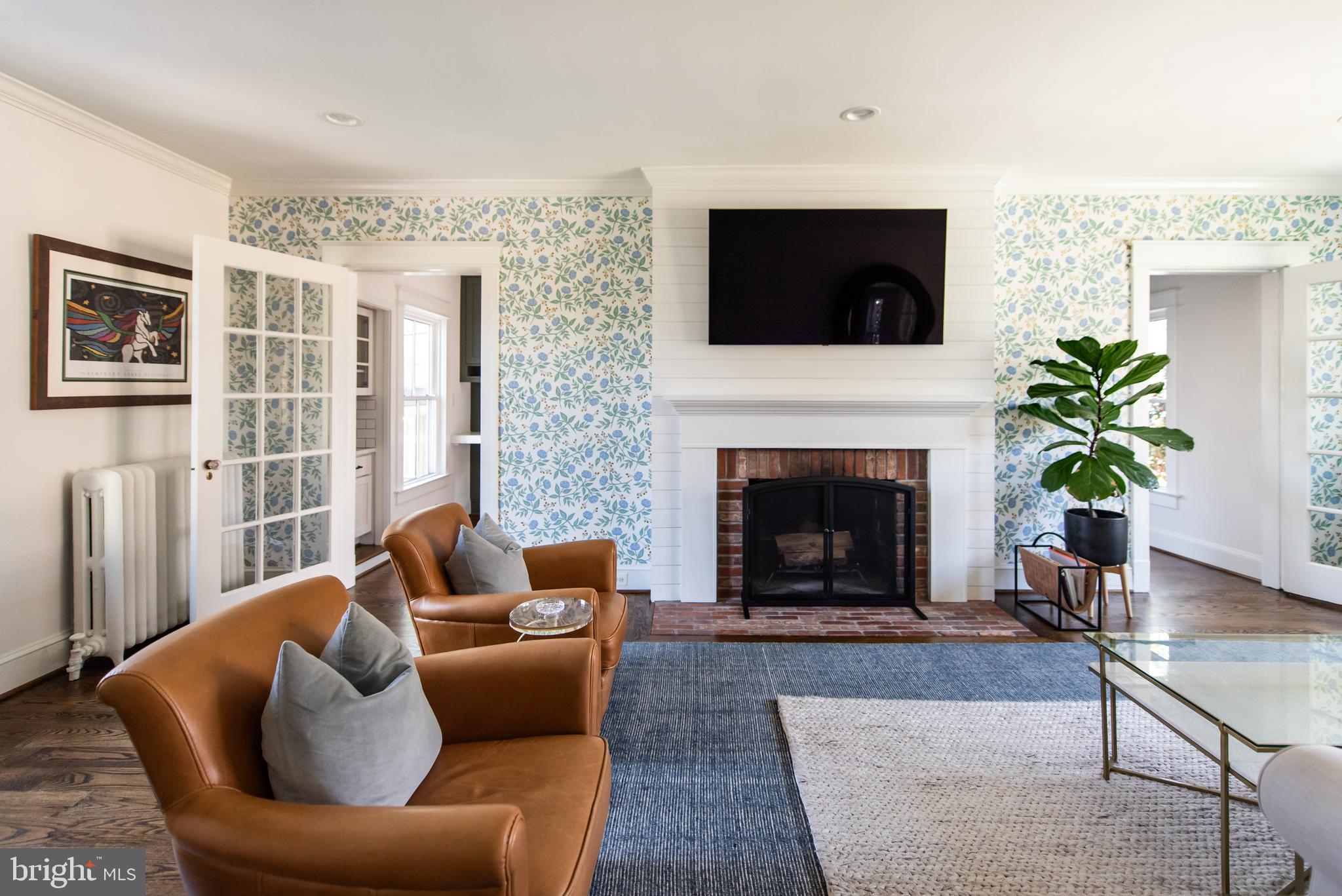 ROSEMONT - Residential