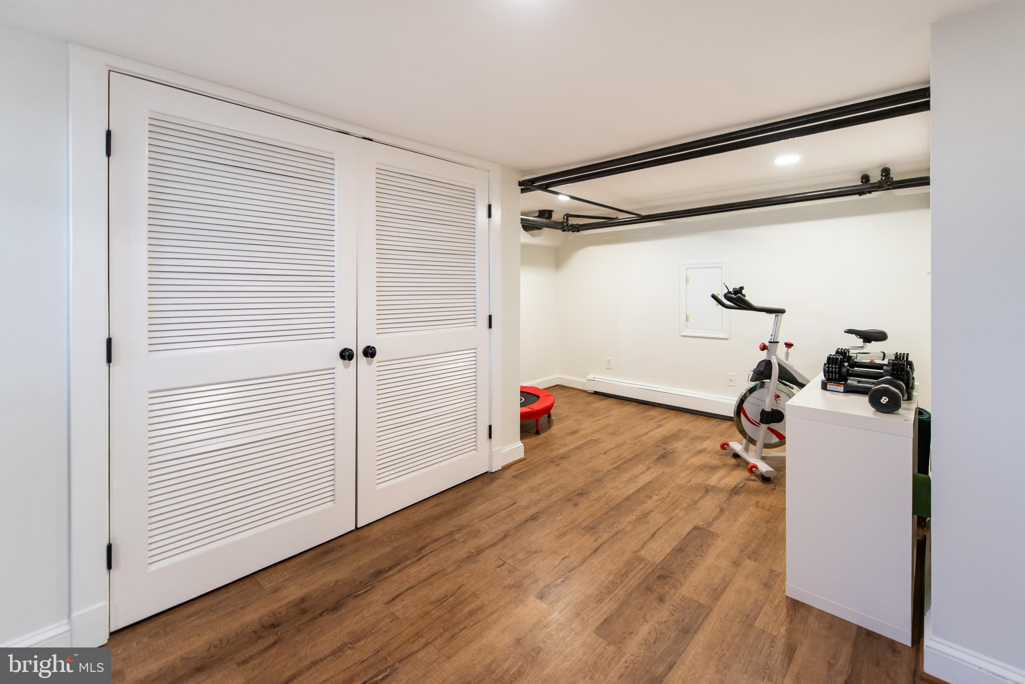 ROSEMONT - Residential