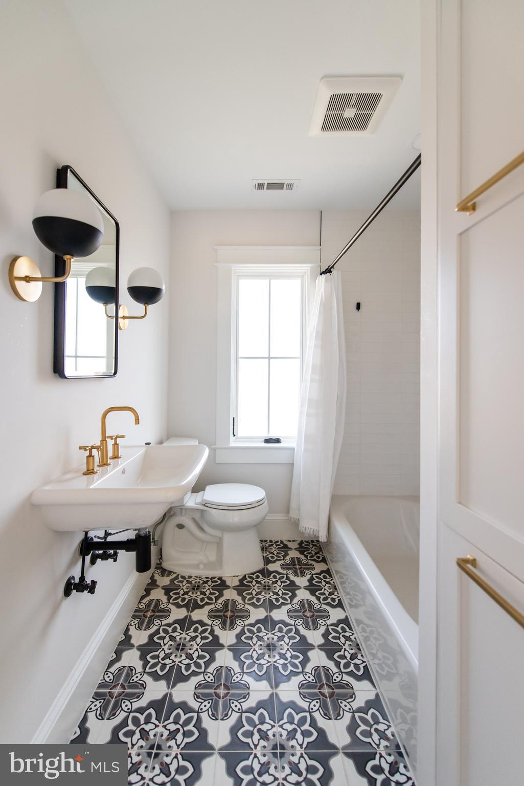 ROSEMONT - Residential