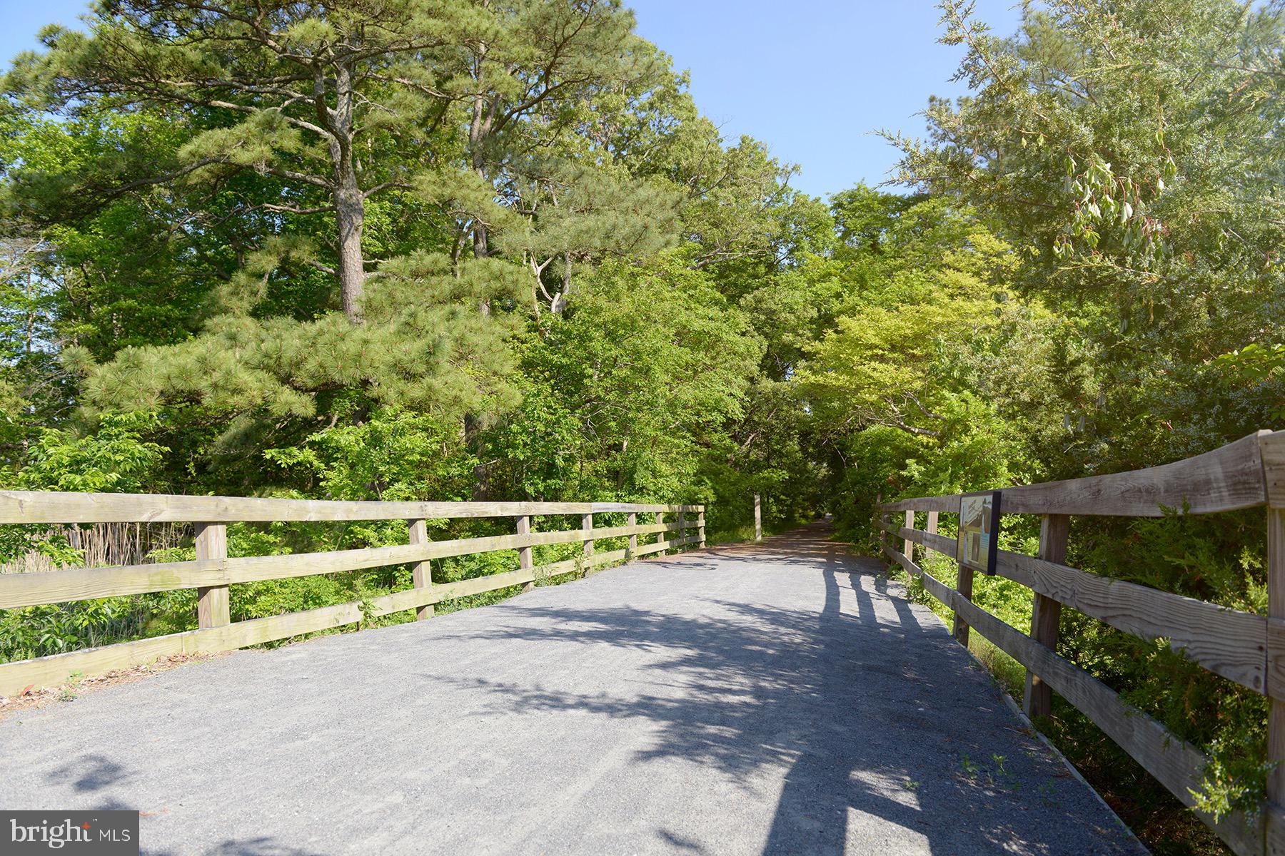 18117 WEAVERS MILL LANE