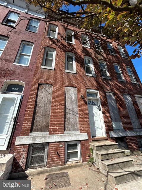 Photo of 1156 N Carey Street, BALTIMORE, MD 21217 (MLS # MDBA2233282)