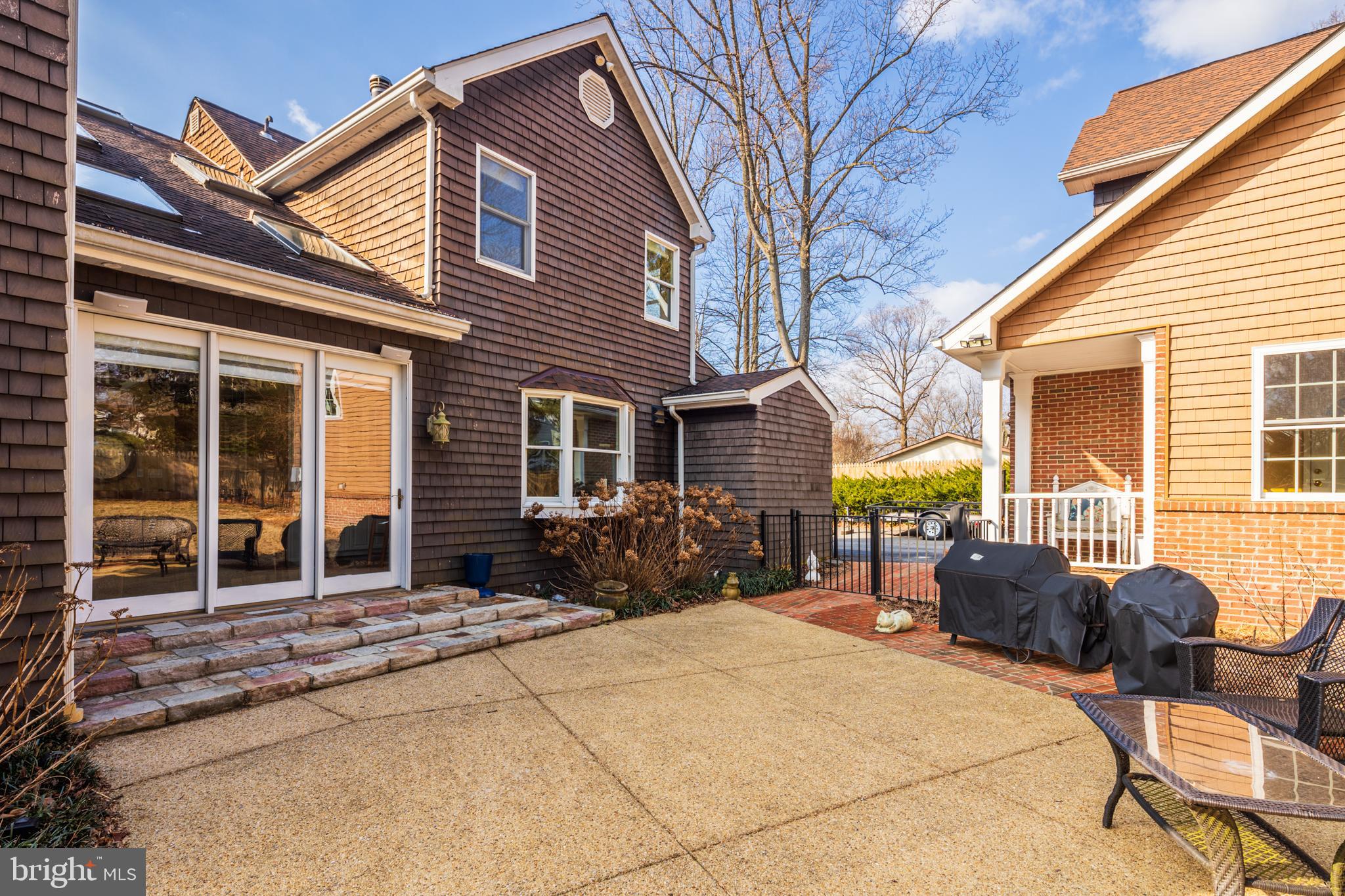 SYCAMORE ACRES - Residential