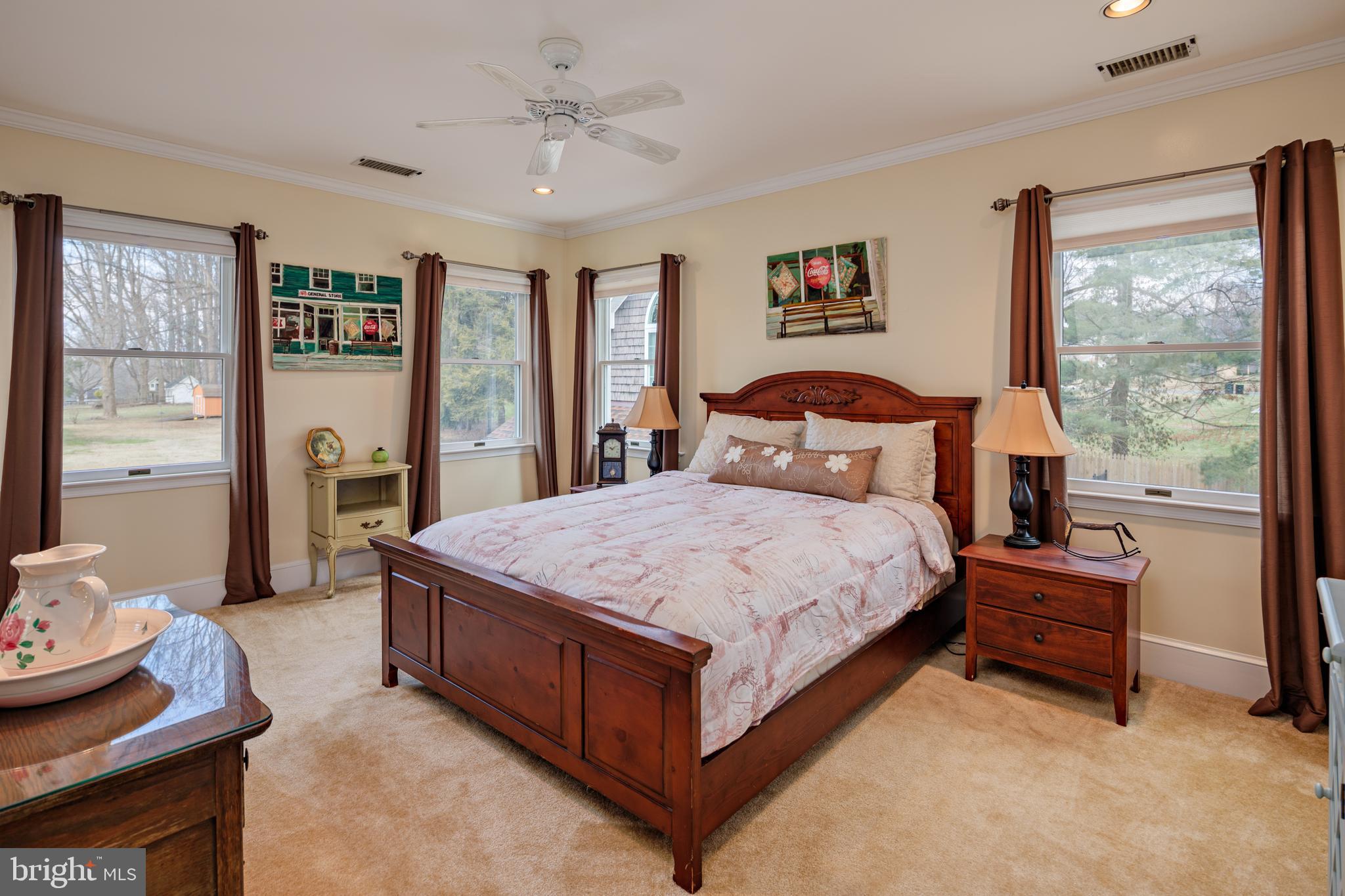 SYCAMORE ACRES - Residential