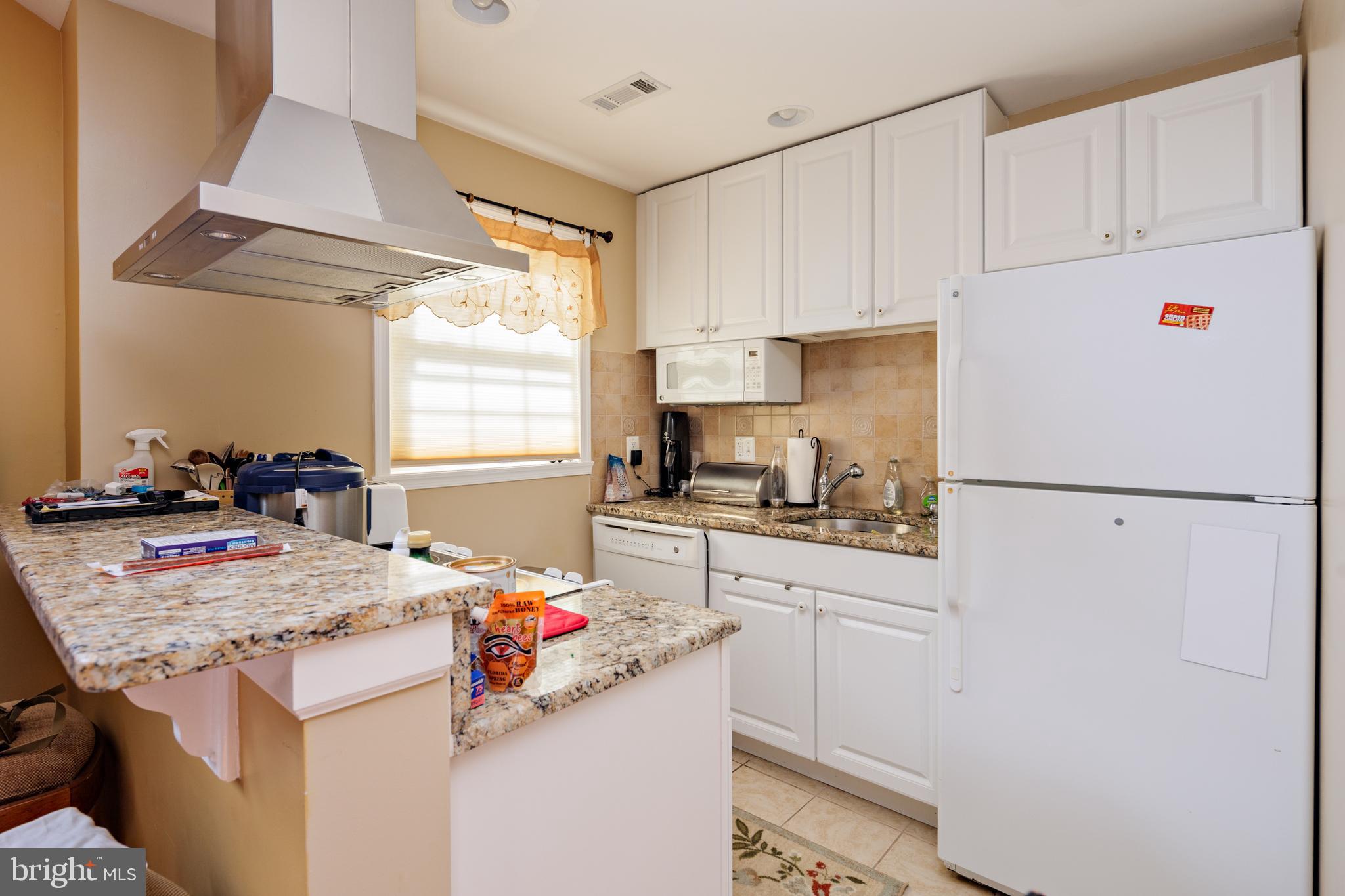 SYCAMORE ACRES - Residential