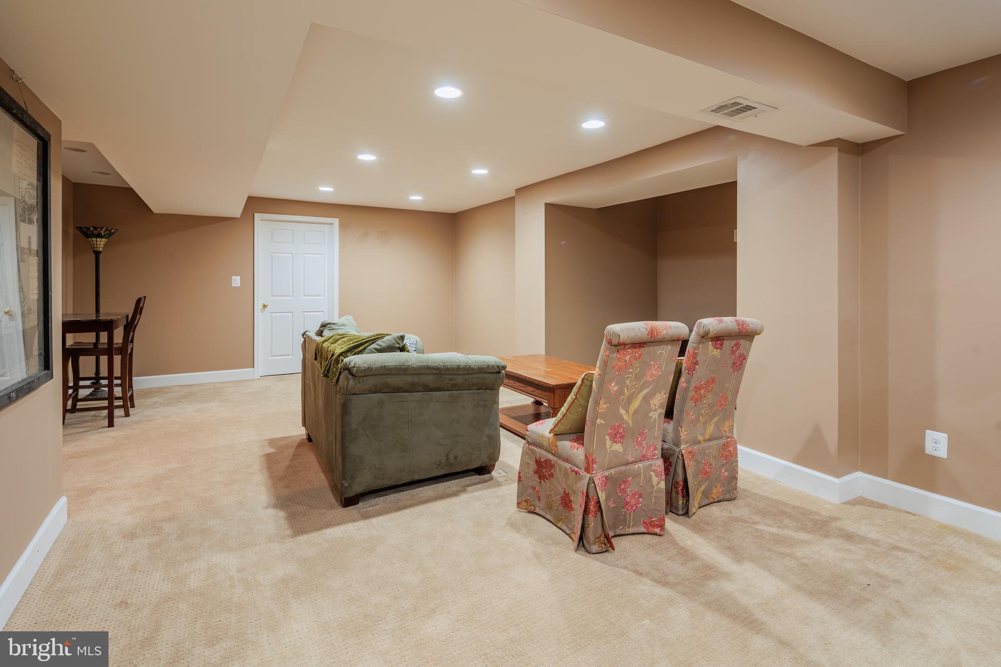 SYCAMORE ACRES - Residential