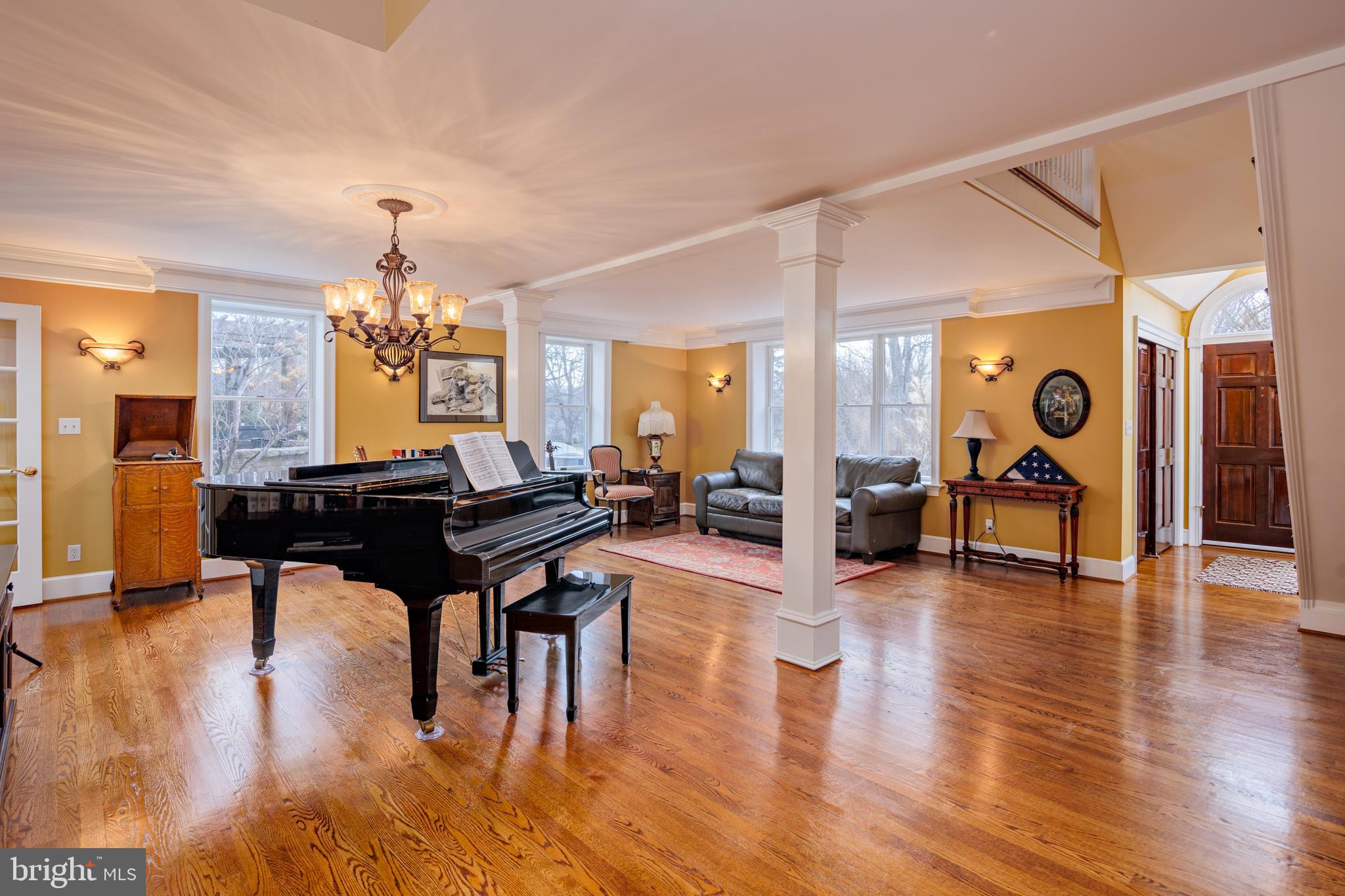 SYCAMORE ACRES - Residential