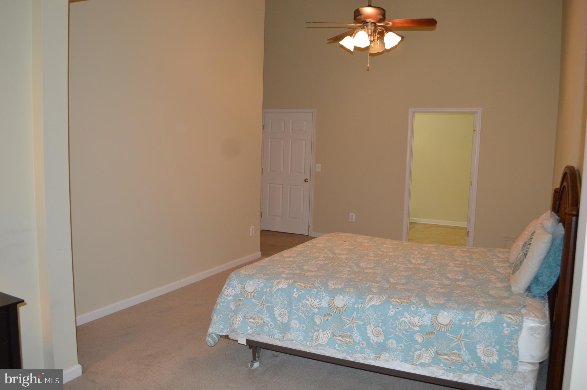 WINDSOR AT PERRY HALL FARMS - Residential