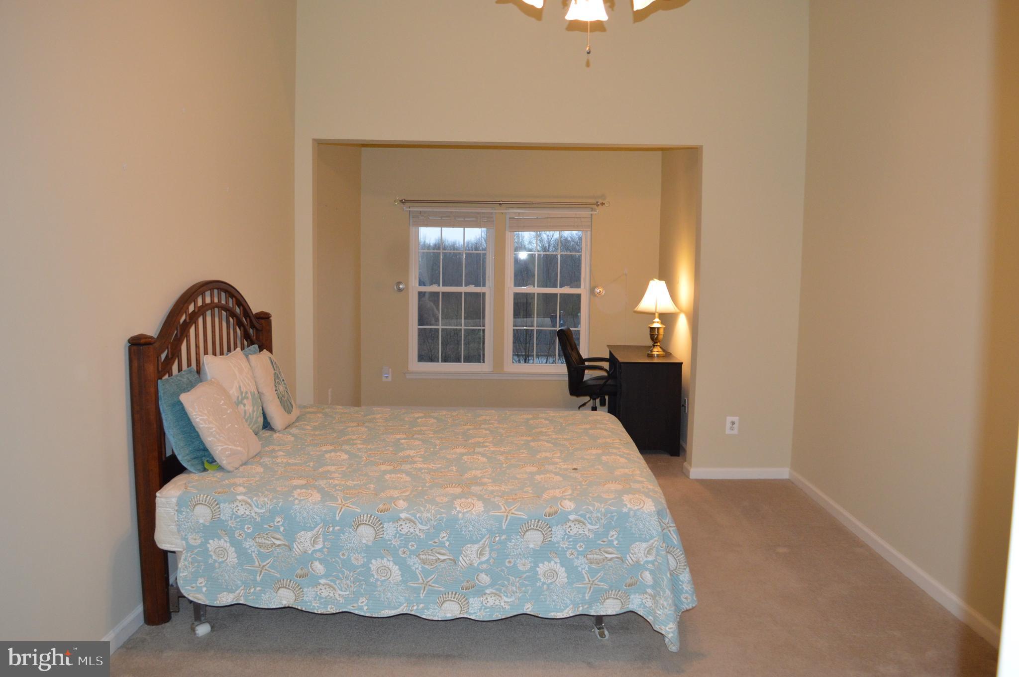 WINDSOR AT PERRY HALL FARMS - Residential