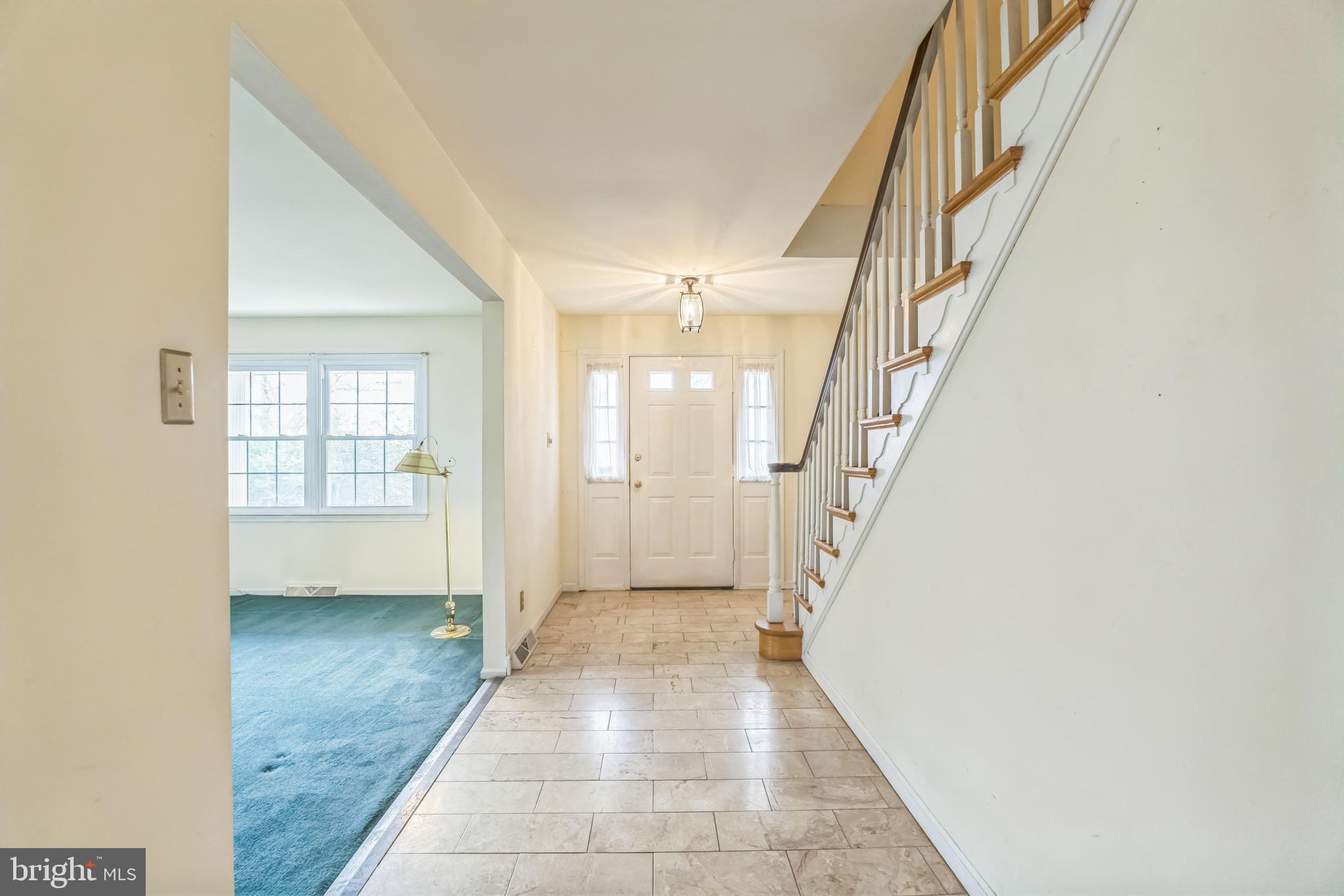 708 FALCON DRIVE