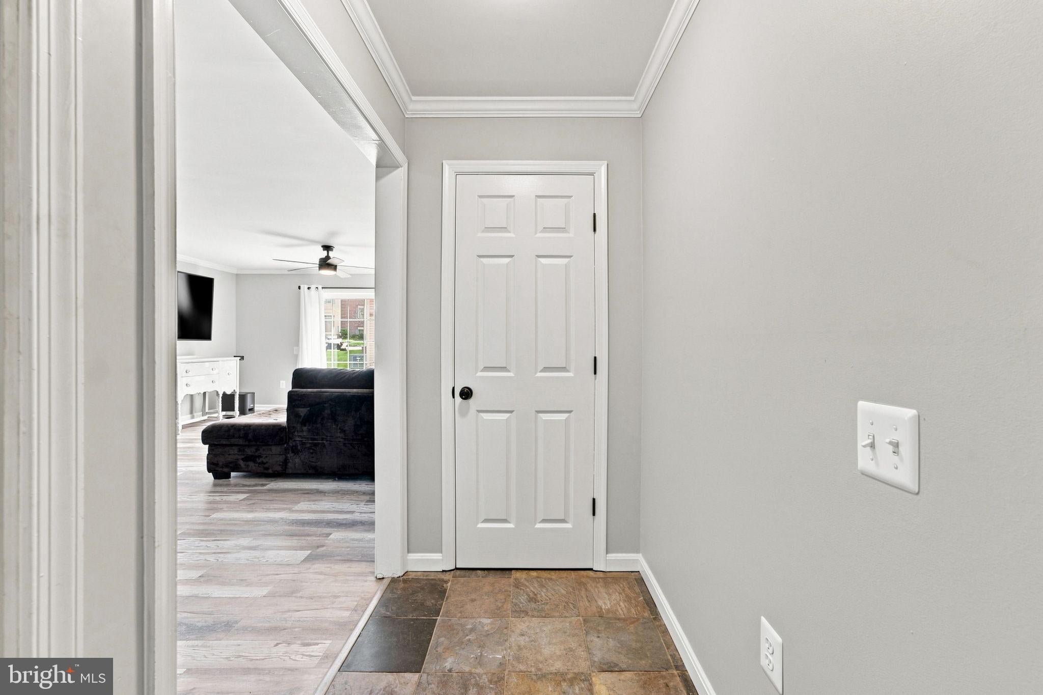 1129 HUNTMASTER TERRACE NE 101