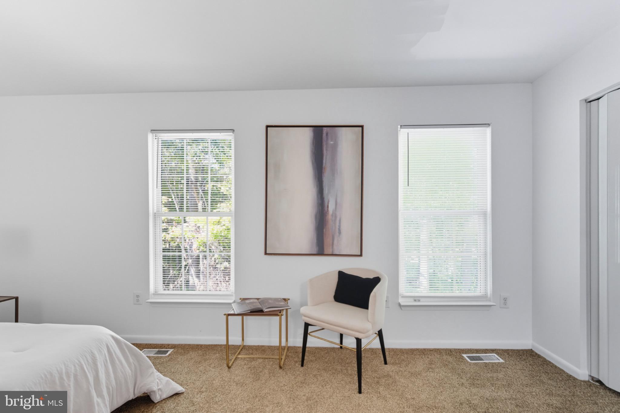 CHASE MANOR - Residential