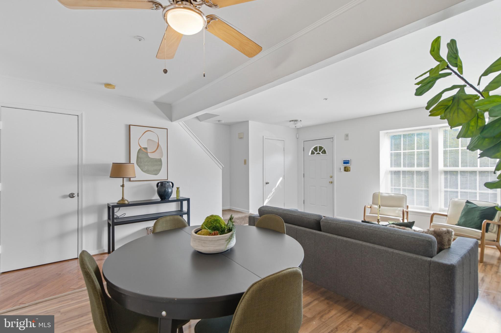 CHASE MANOR - Residential