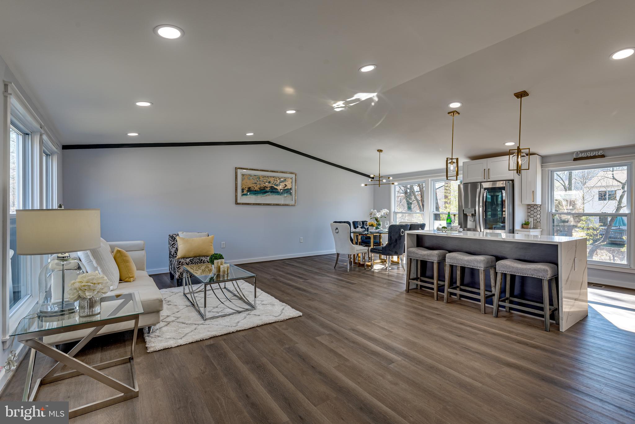 TANTALLON ON THE POTOMAC - Residential