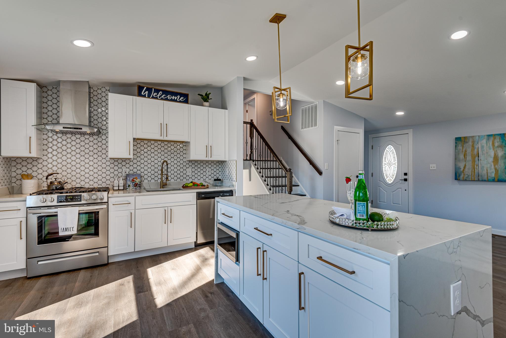 TANTALLON ON THE POTOMAC - Residential