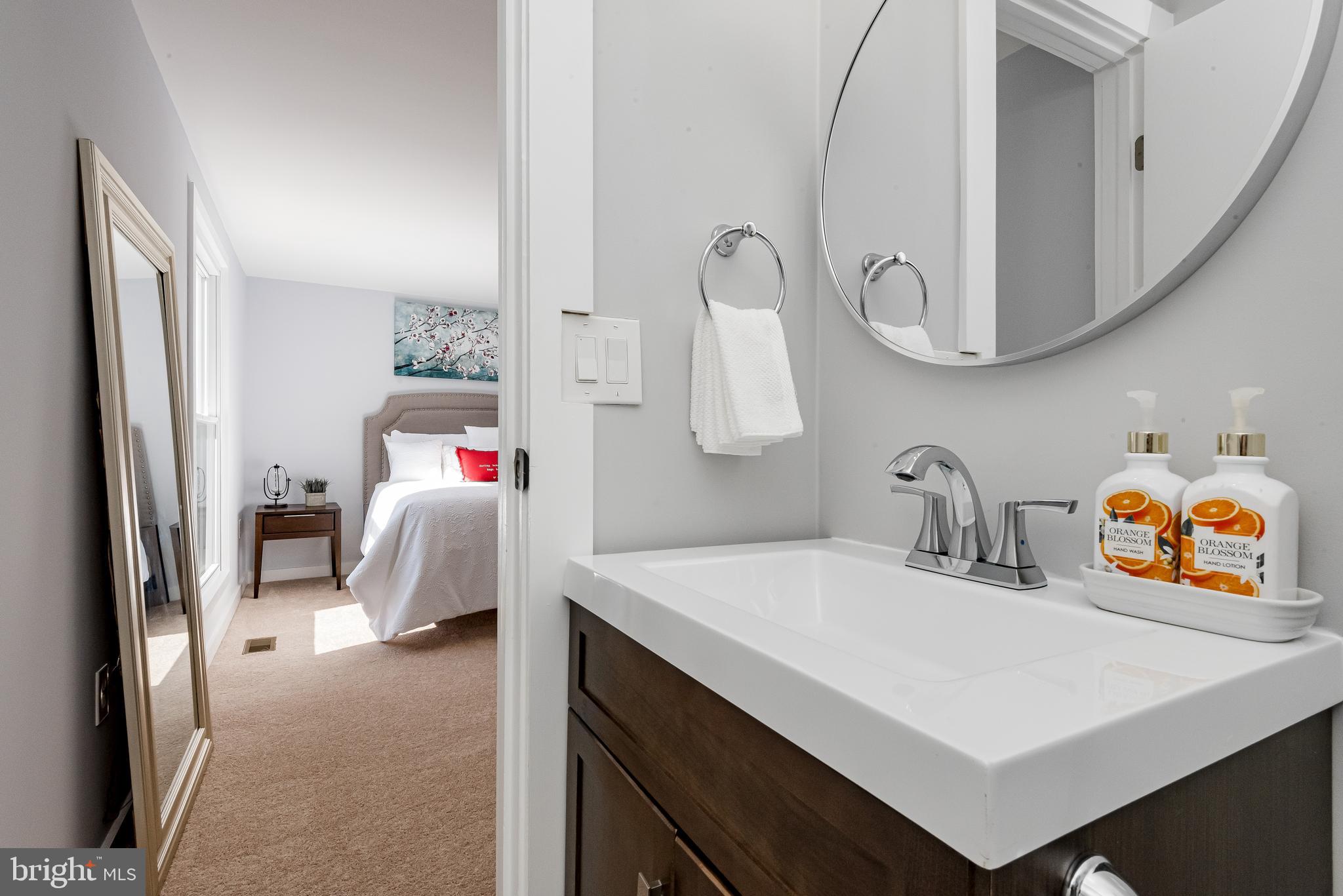 TANTALLON ON THE POTOMAC - Residential