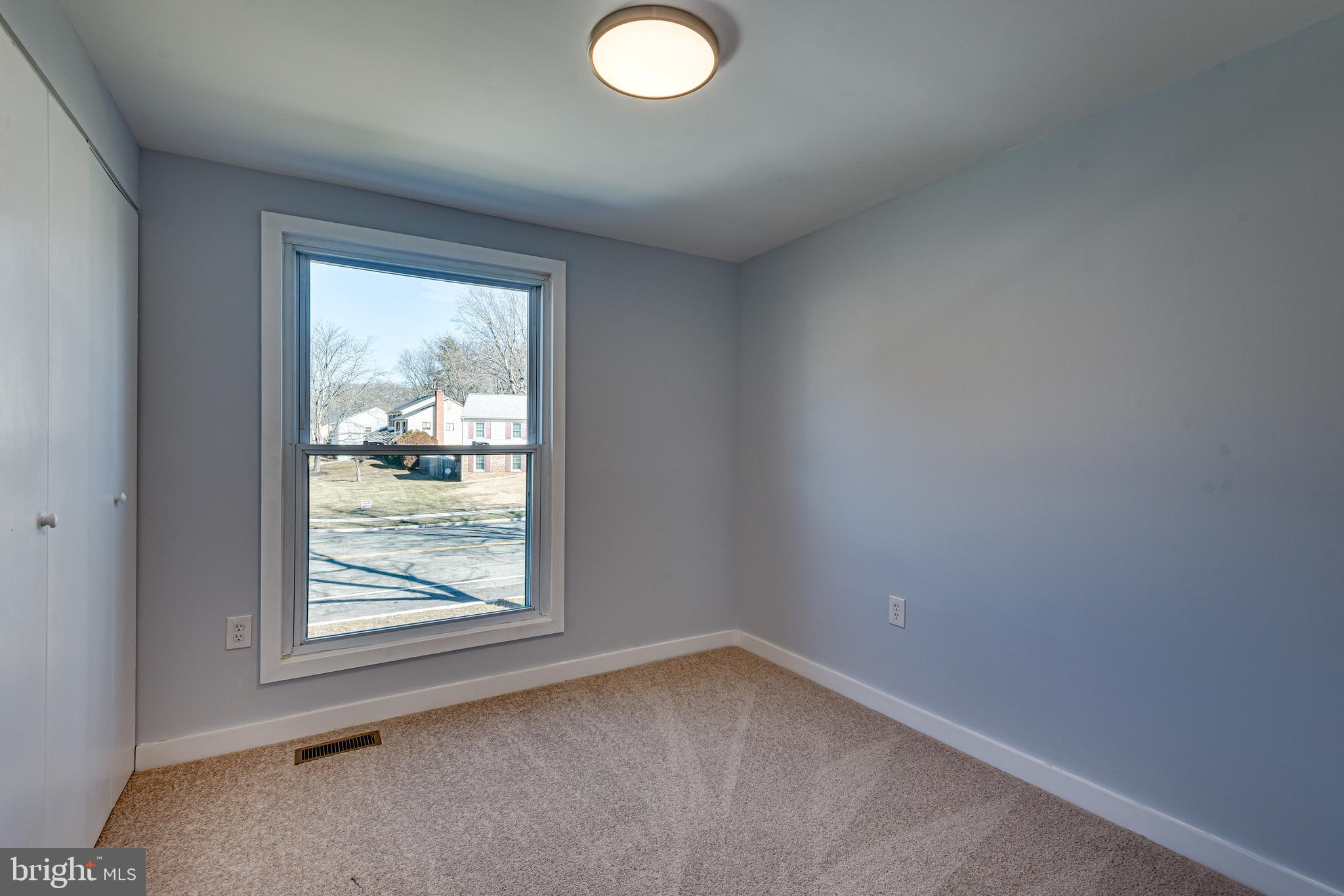 TANTALLON ON THE POTOMAC - Residential