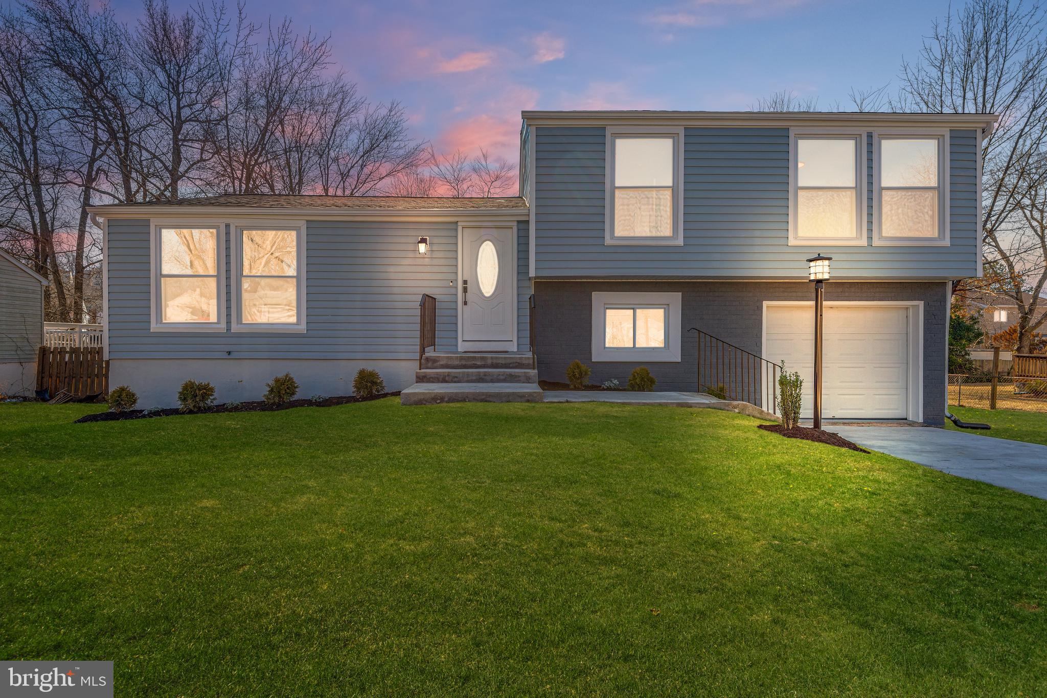 TANTALLON ON THE POTOMAC - Residential