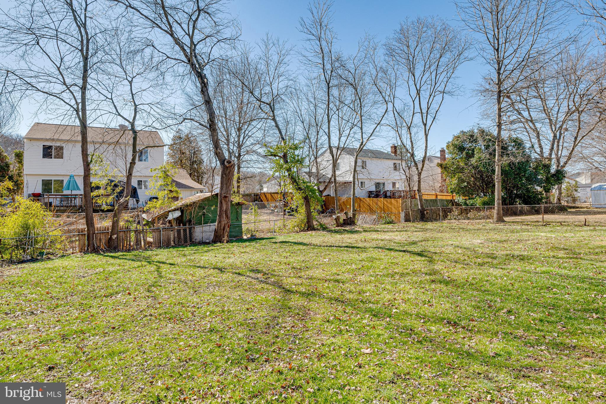 TANTALLON ON THE POTOMAC - Residential