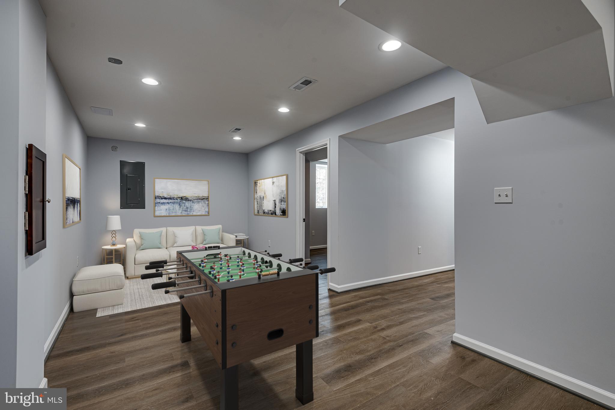 TANTALLON ON THE POTOMAC - Residential