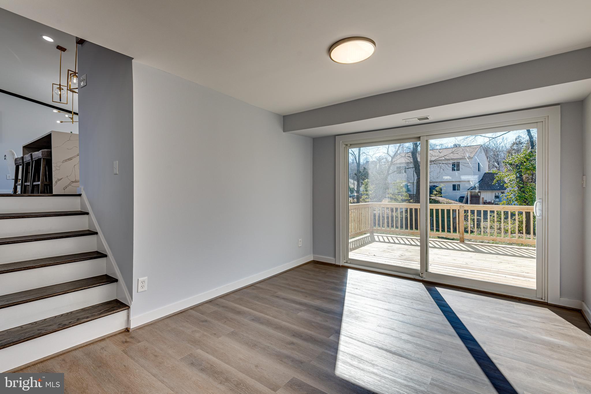 TANTALLON ON THE POTOMAC - Residential