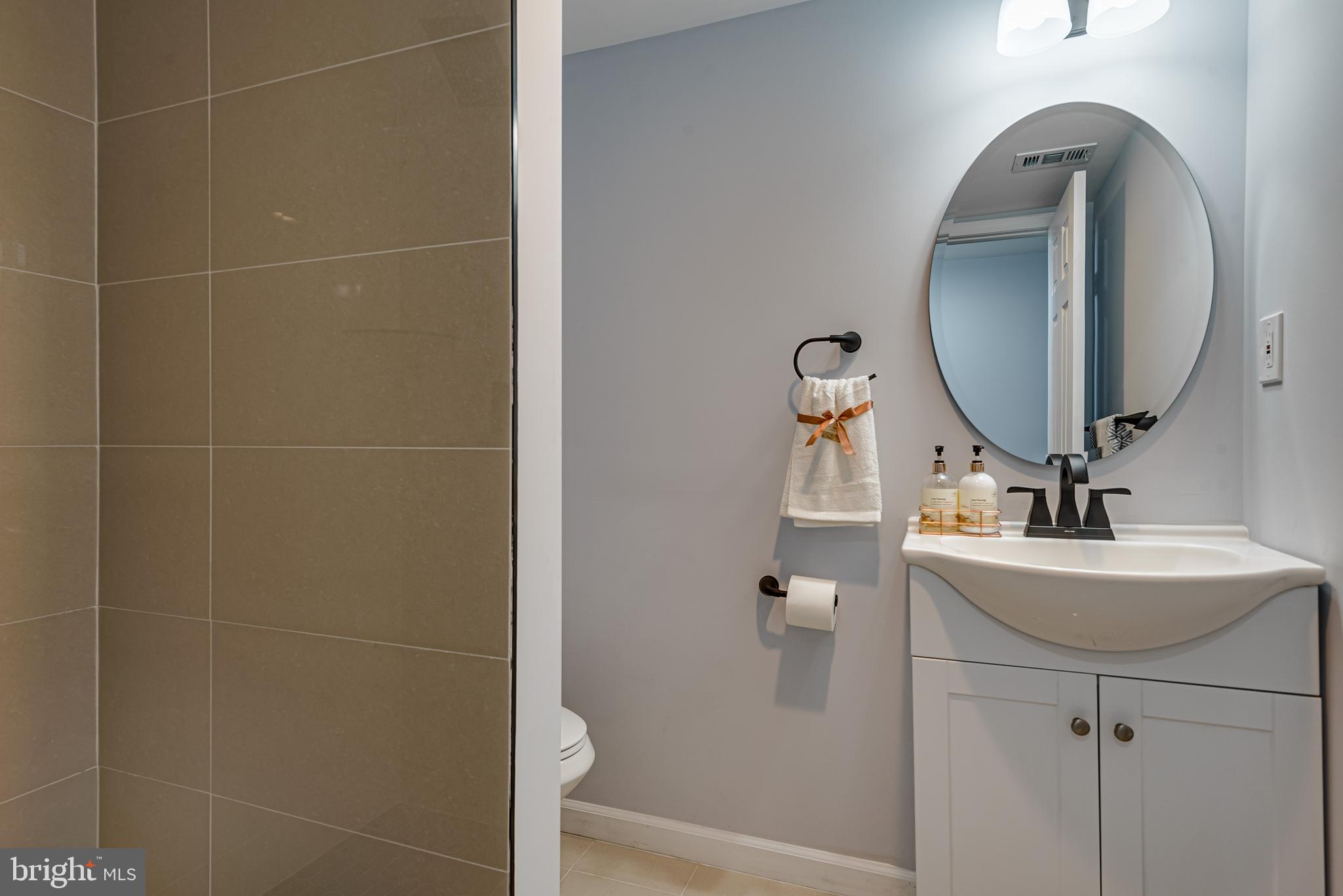 TANTALLON ON THE POTOMAC - Residential