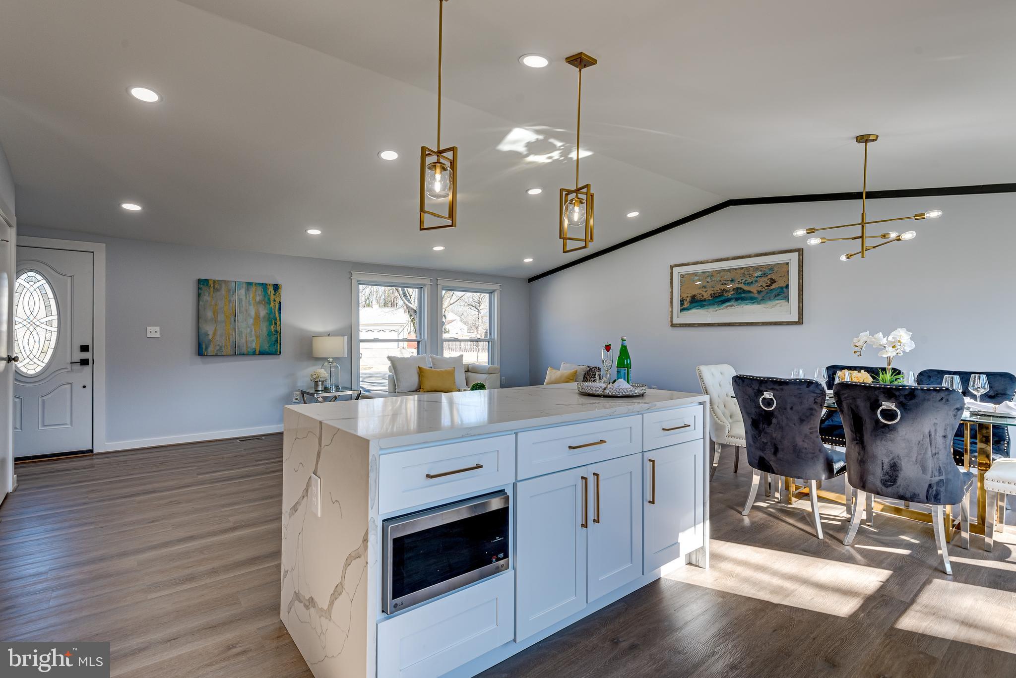 TANTALLON ON THE POTOMAC - Residential