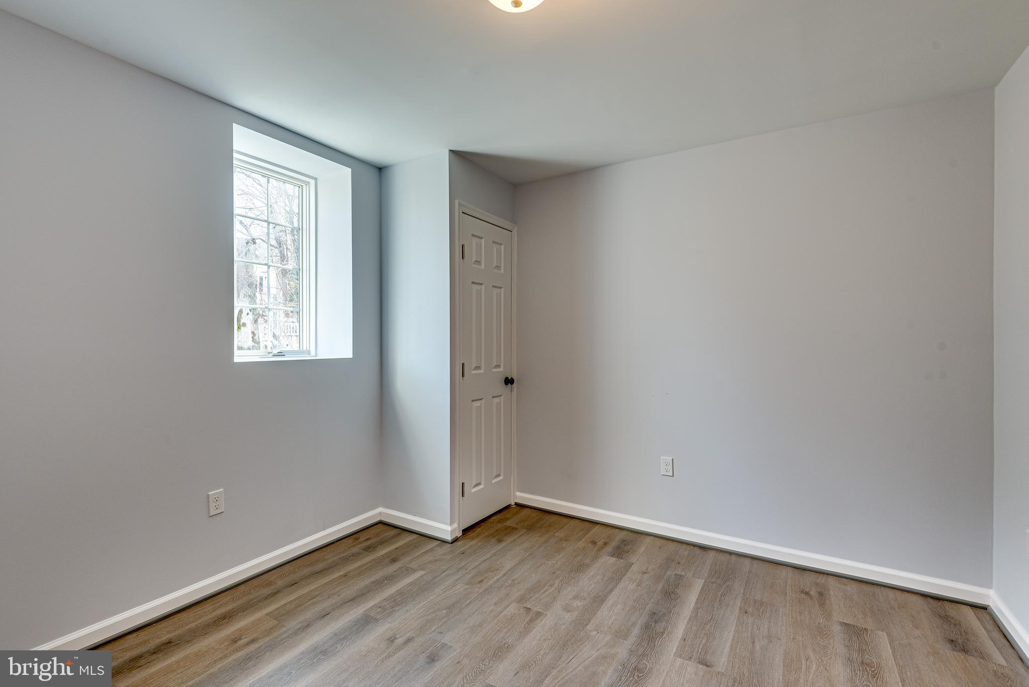 TANTALLON ON THE POTOMAC - Residential