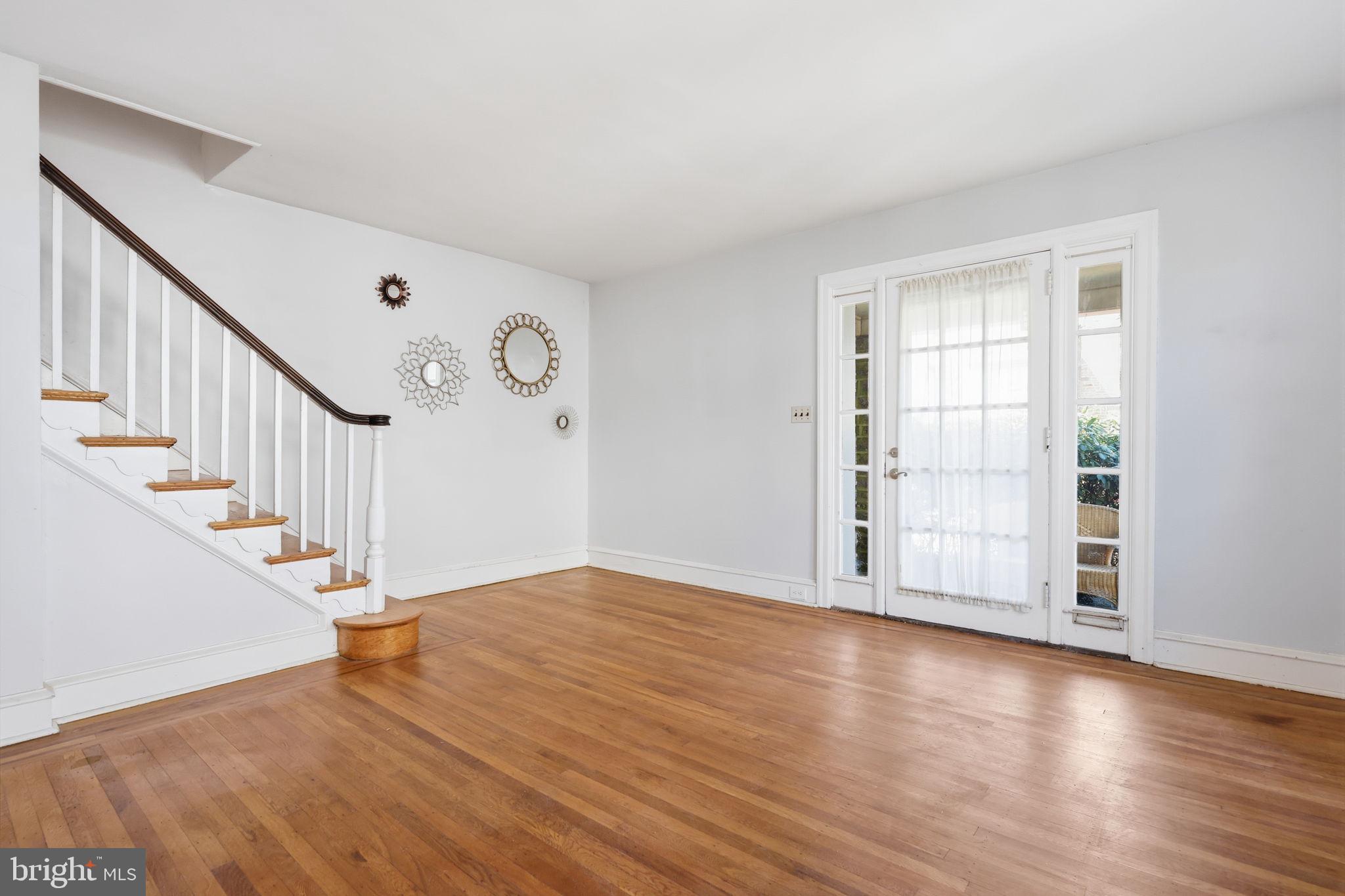 ELKINS PARK - Residential