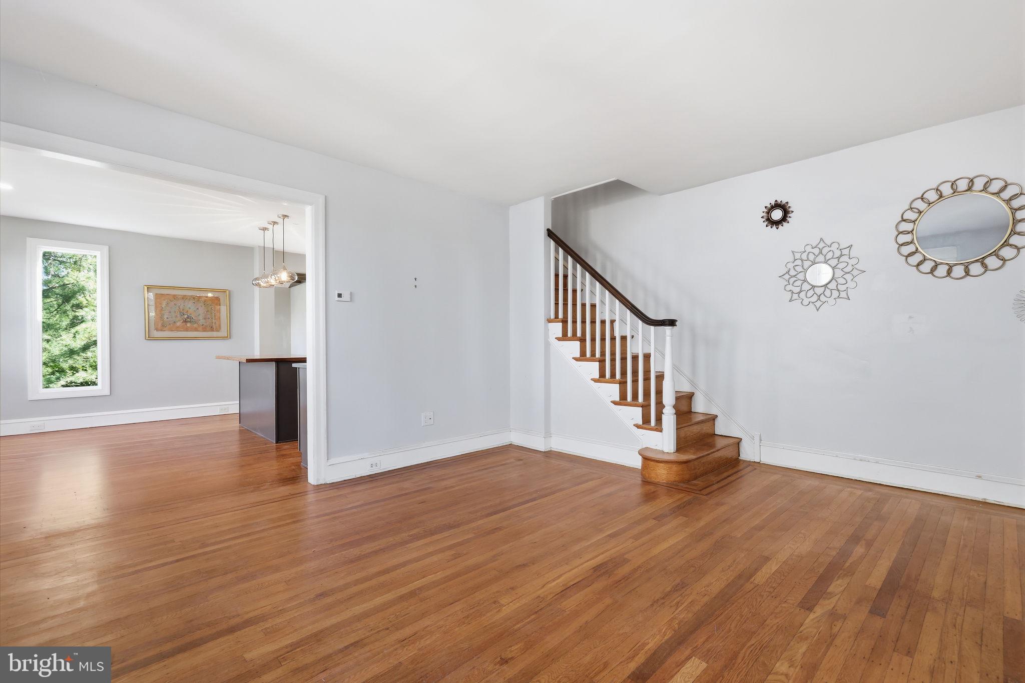 ELKINS PARK - Residential