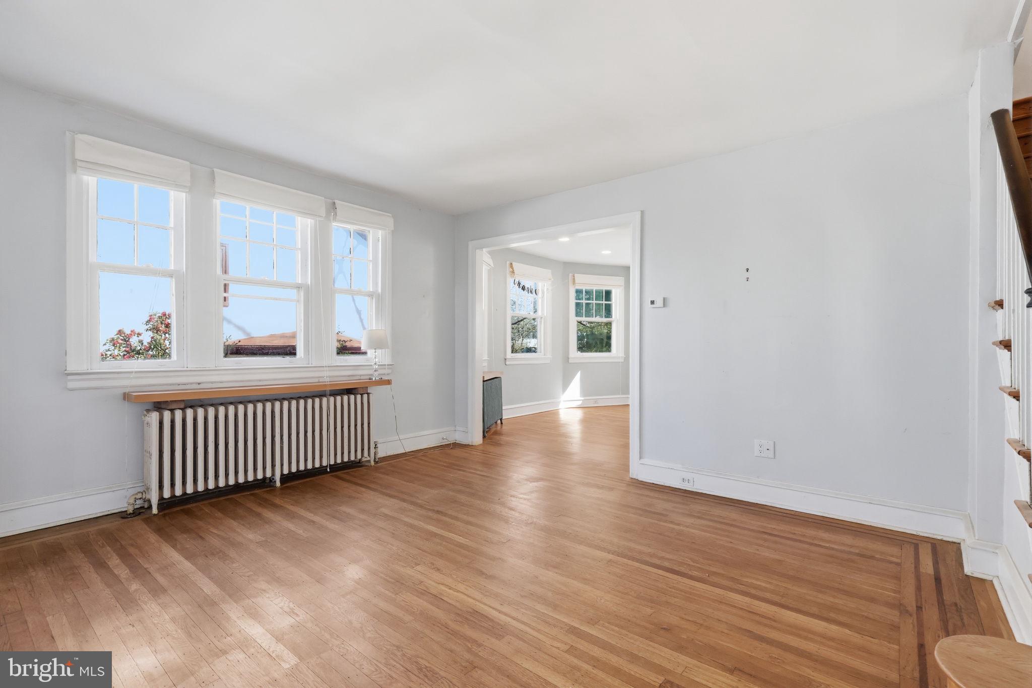 ELKINS PARK - Residential