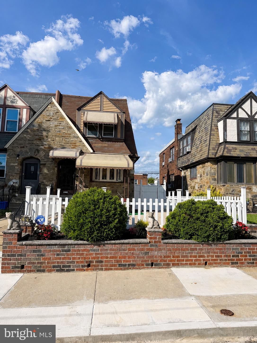1103 KENWYN STREET