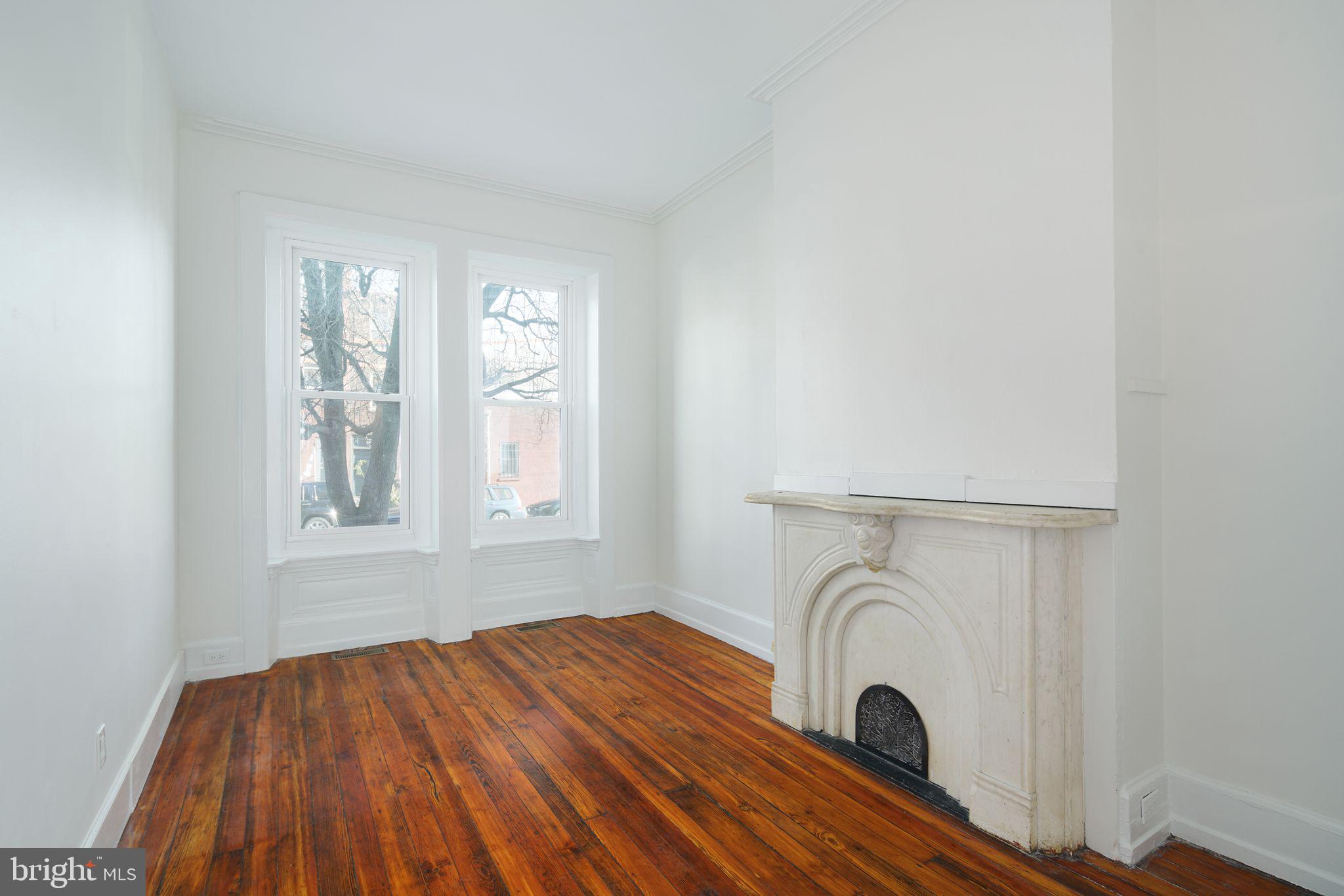 FAIRMOUNT - Residential Lease