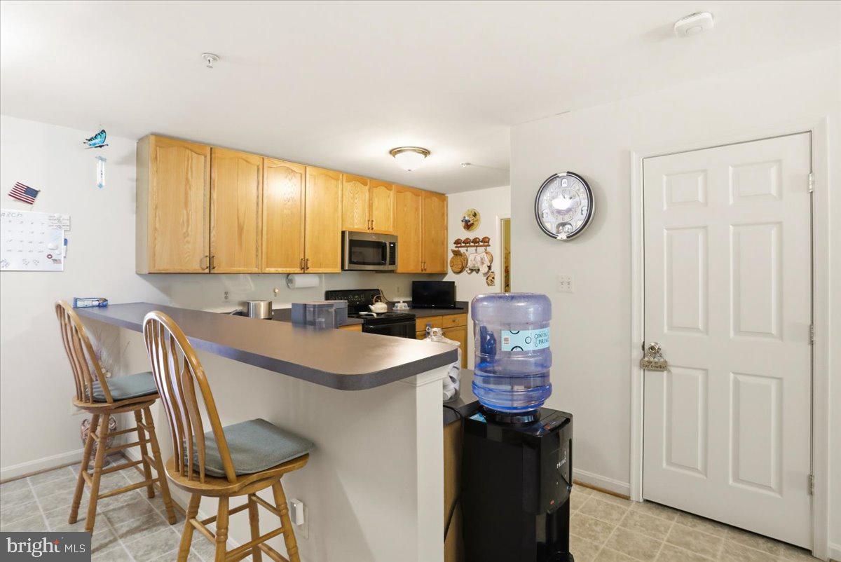 MOUNTAIN SHADOWS - Residential