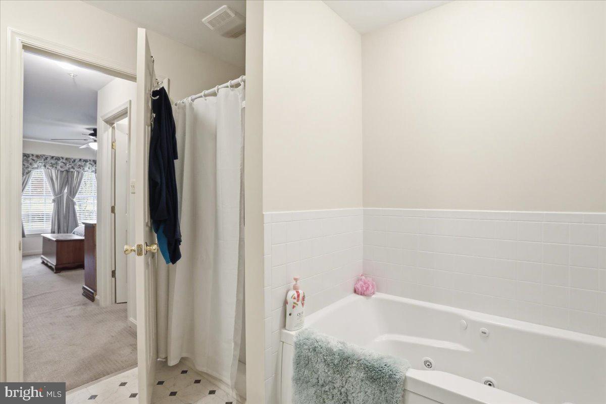 MOUNTAIN SHADOWS - Residential