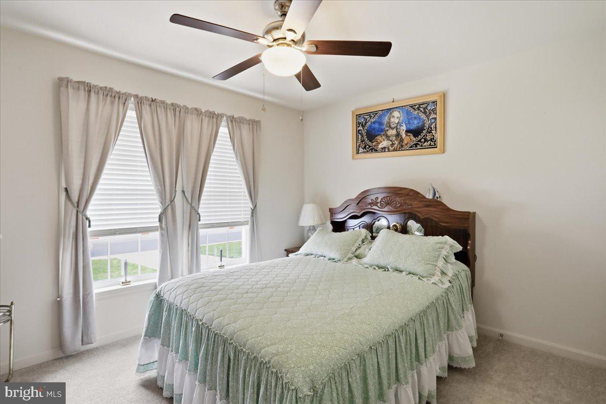 MOUNTAIN SHADOWS - Residential