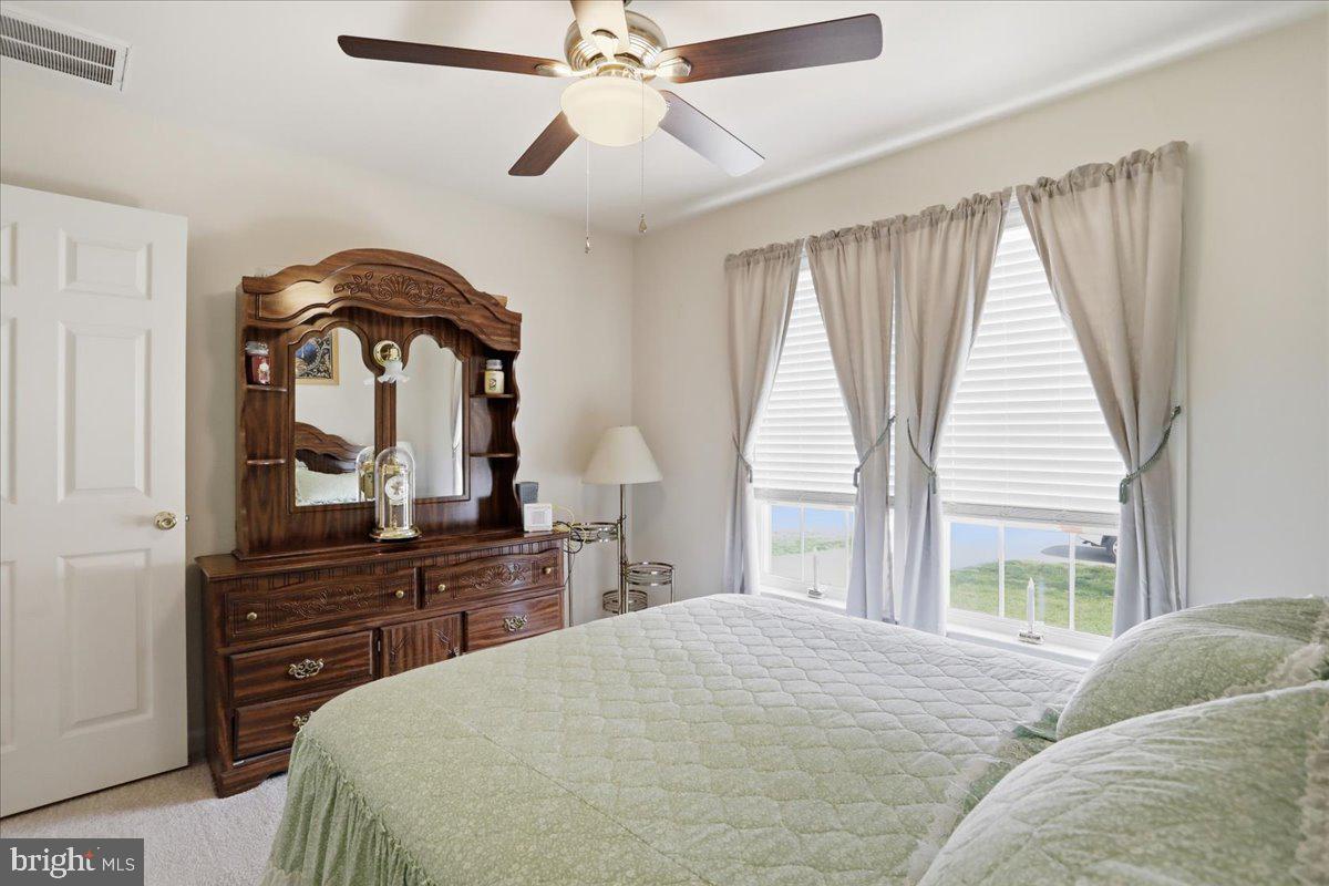 MOUNTAIN SHADOWS - Residential