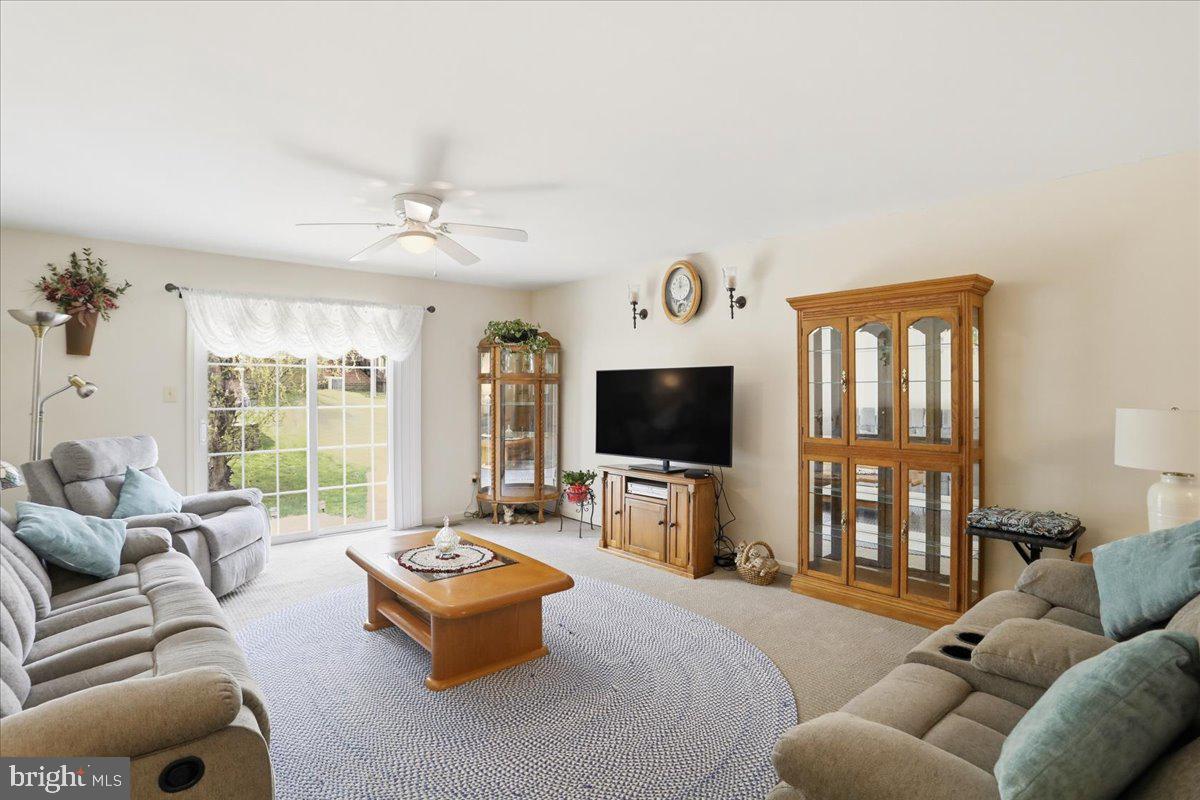 MOUNTAIN SHADOWS - Residential