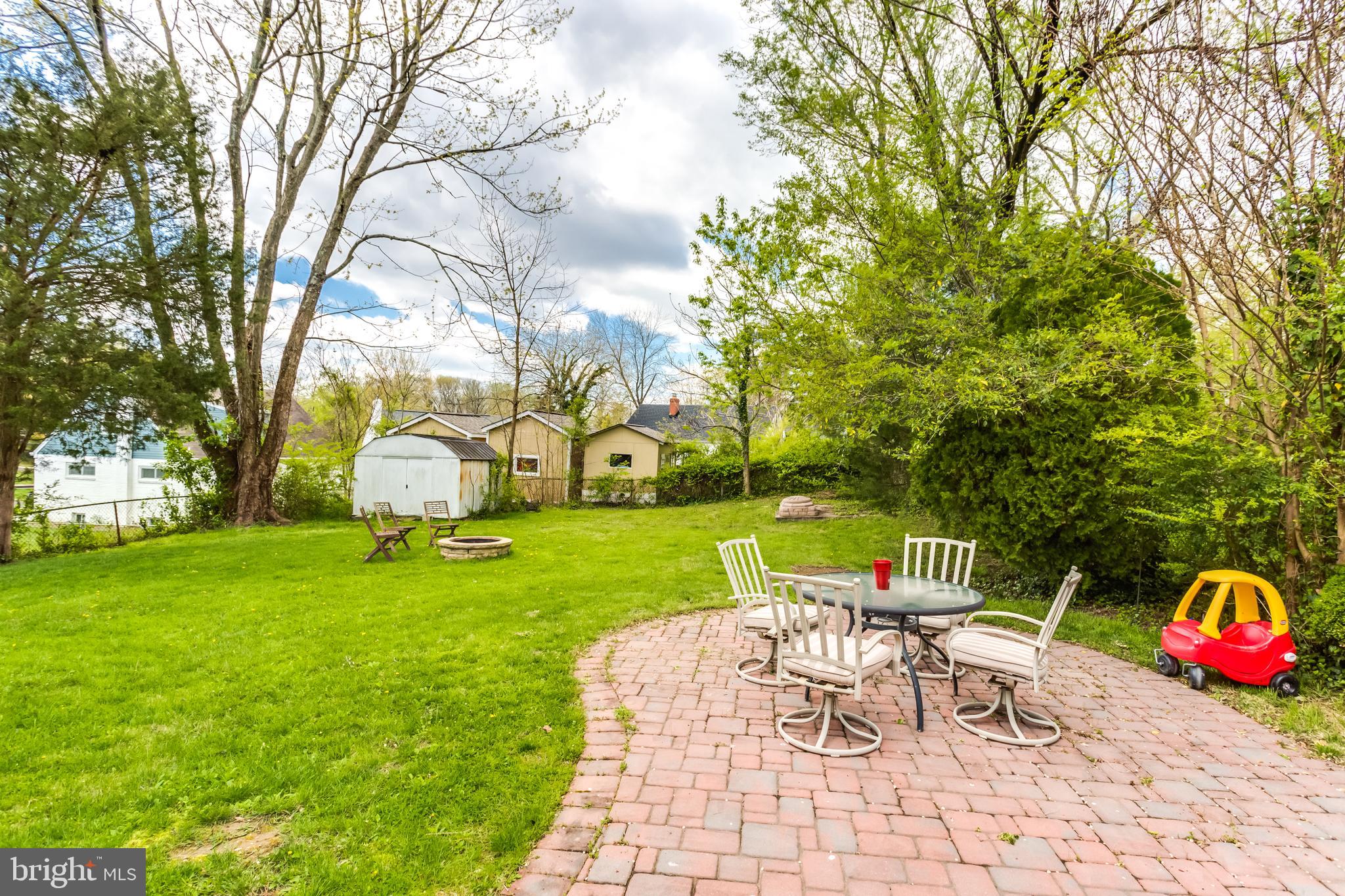 GLENMONT HILLS - Residential