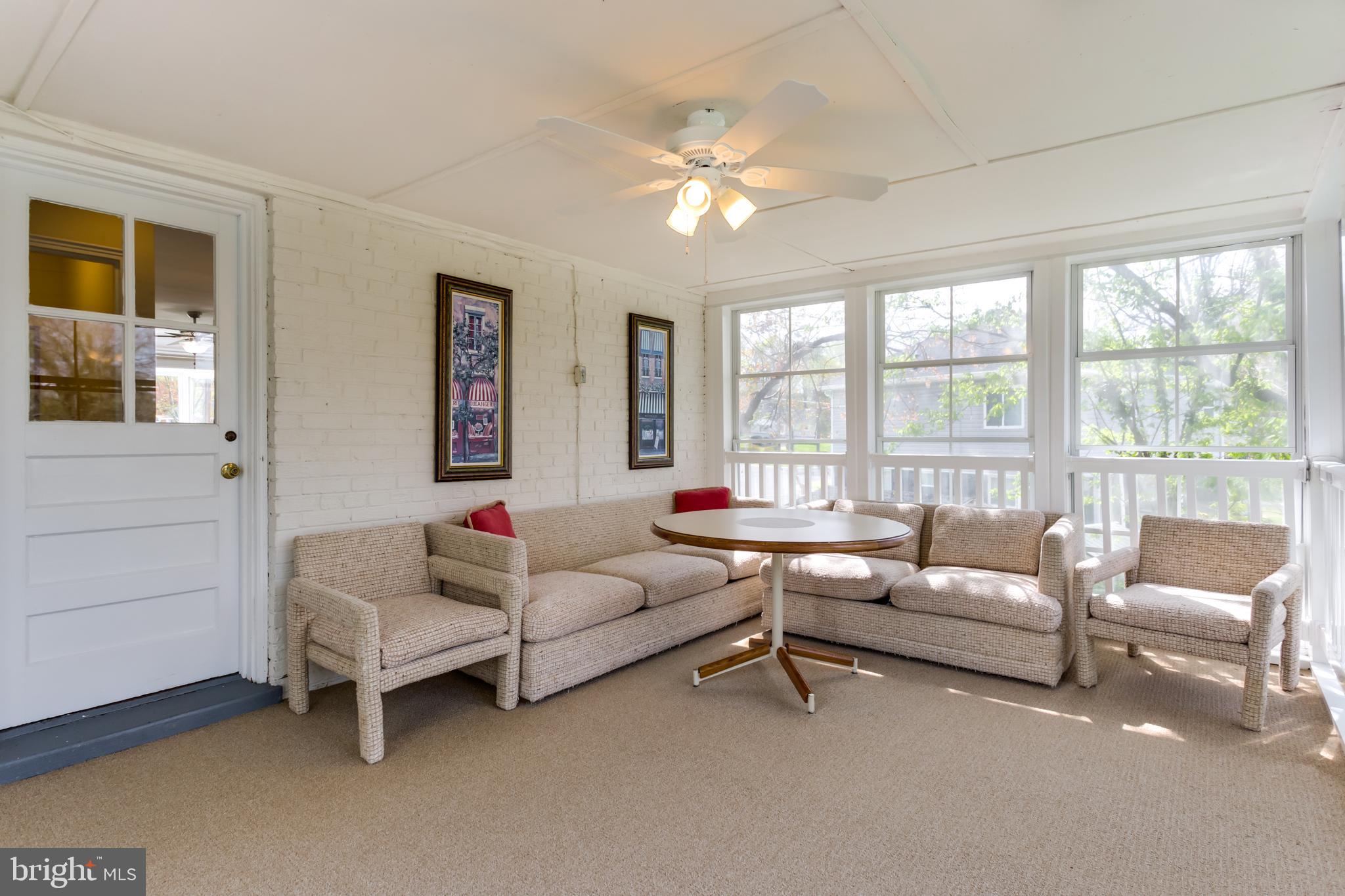 GLENMONT HILLS - Residential