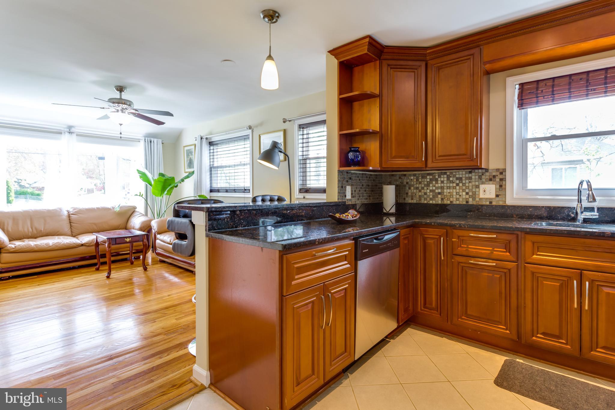 GLENMONT HILLS - Residential