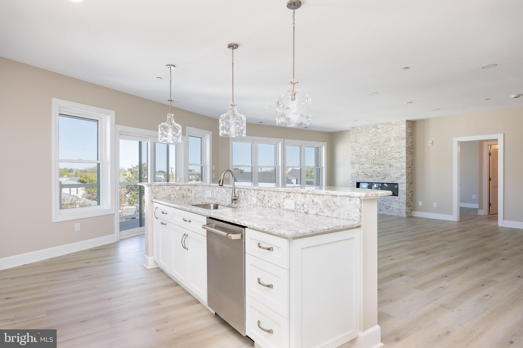 1505 SAINT LOUIS AVENUE 301