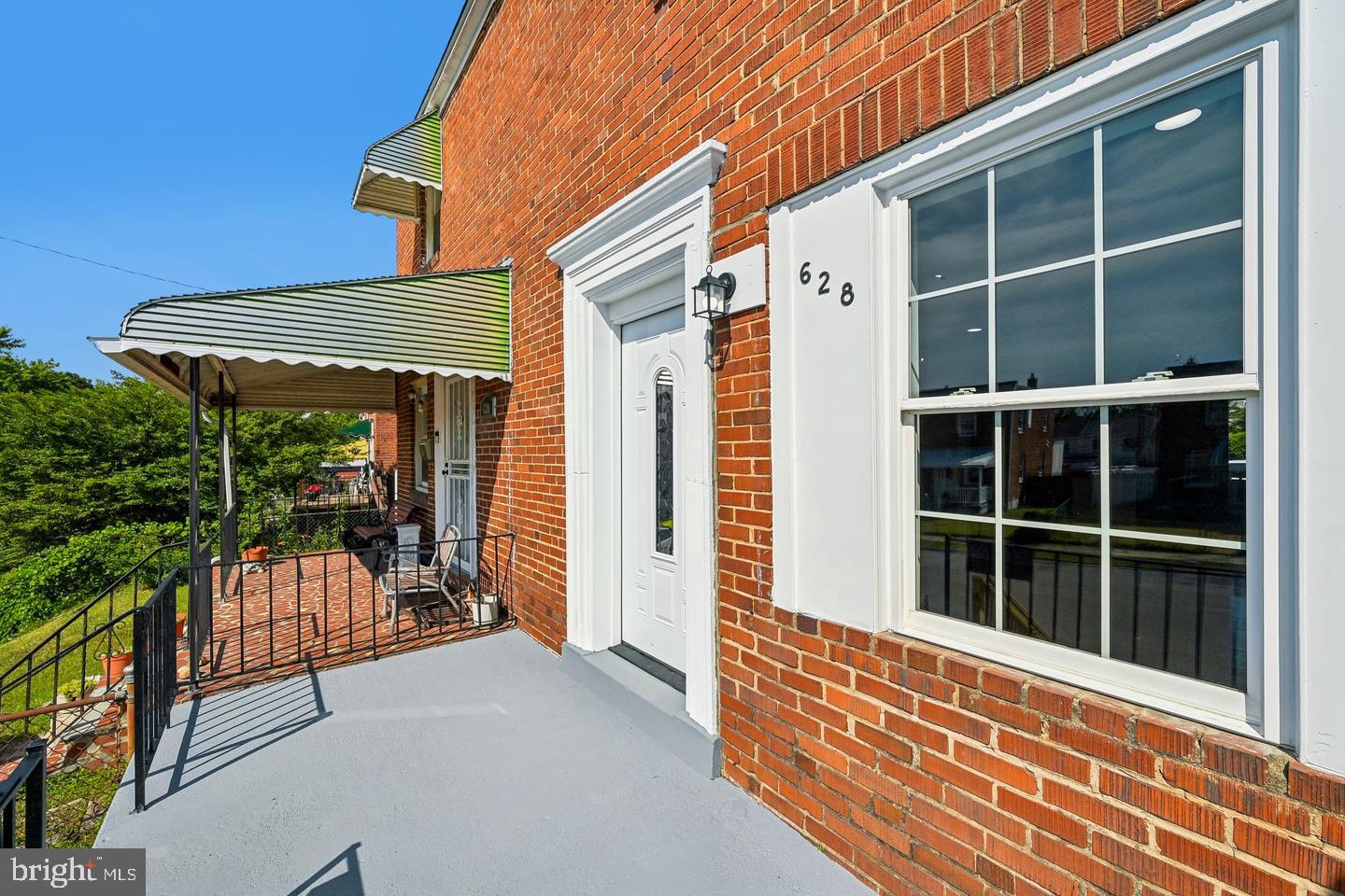 628 ROUNDVIEW ROAD