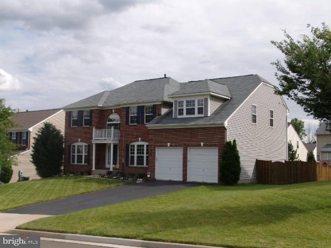 BARRETTS CROSSING - Residential Lease