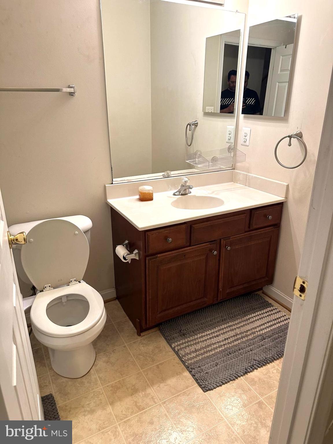 BARRETTS CROSSING - Residential Lease