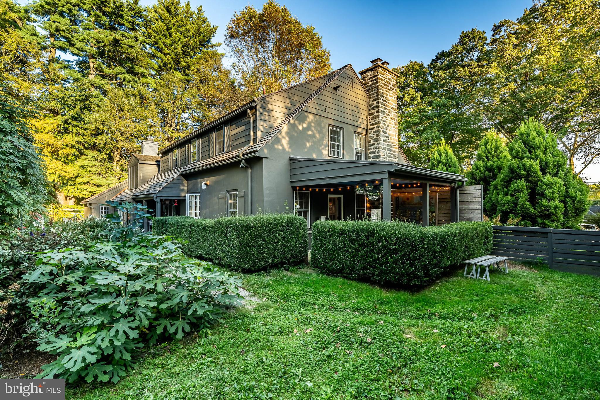 GLADWYNE - Residential
