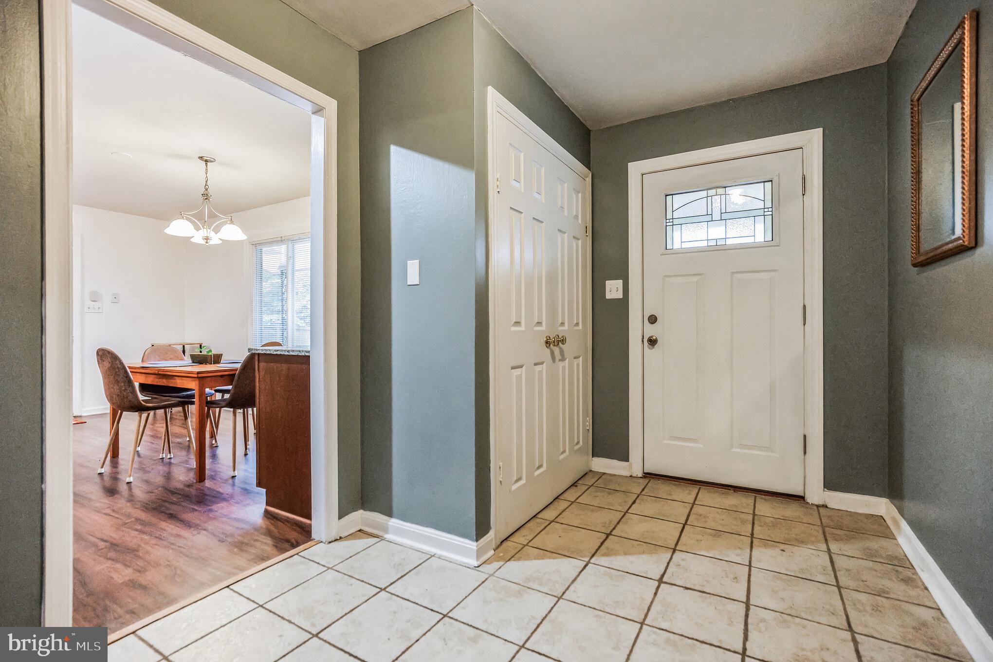 NORTH POTOMAC VISTA - Residential