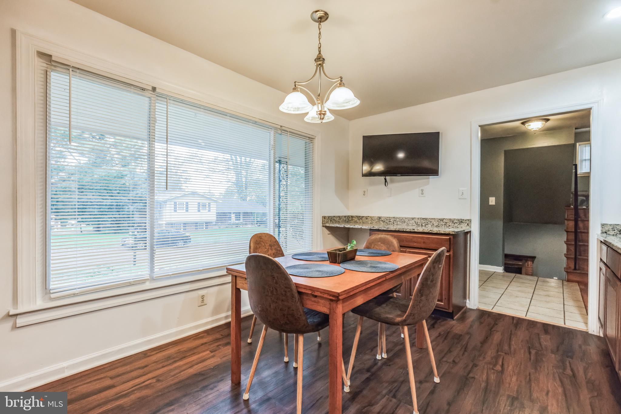 NORTH POTOMAC VISTA - Residential