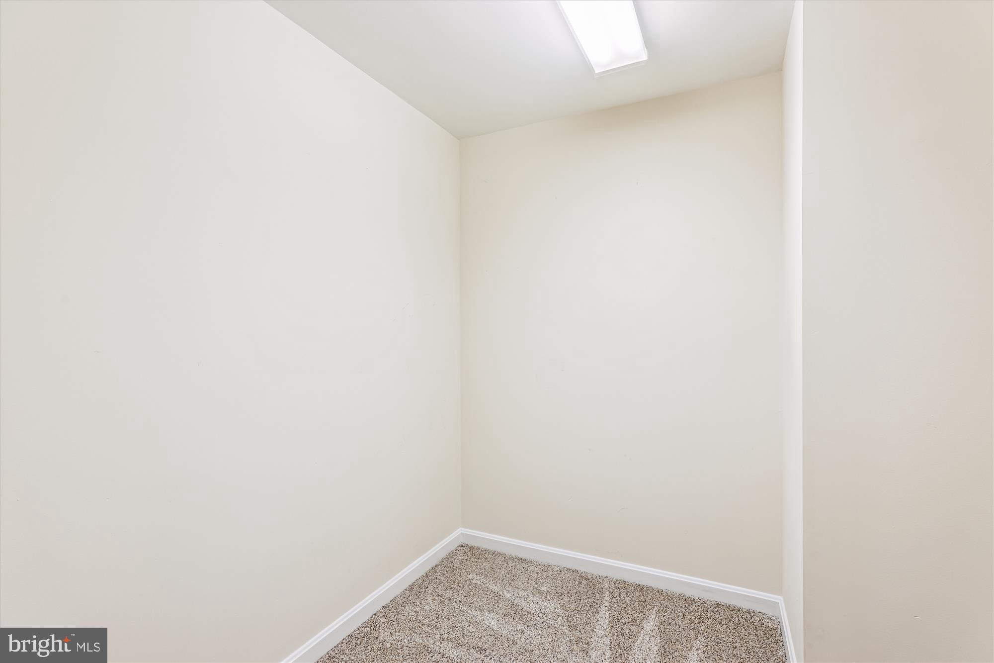 MCKINSEY PARK - Residential